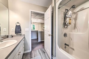 House (5 Bedrooms) | Interior - Bellaire Ski Escape ~ 1 Mile to Schuss Mountain! (Bellaire)