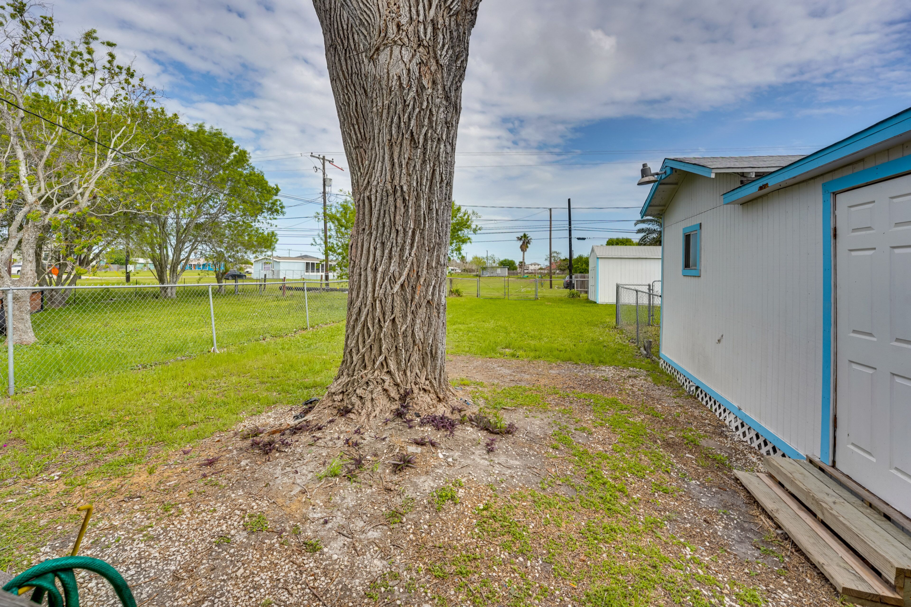 Convenient Vacation Rental in Aransas Pass!