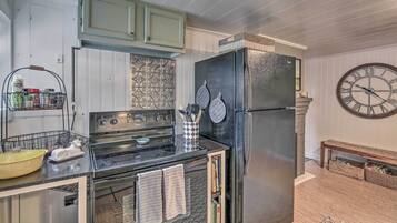 Cottage (2 Bedrooms) | Interior