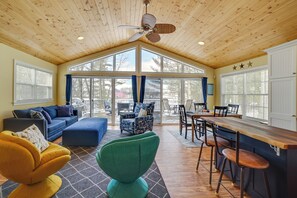 Interior - Fish, Hike & Hunt: Lakeside Newaygo Cottage (Newaygo)