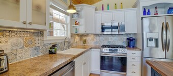 Fish, Hike & Hunt: Lakeside Newaygo Cottage