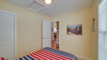 Cottage (2 Bedrooms) | Interior