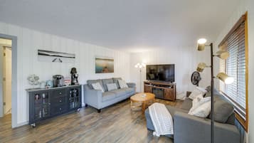 Casa (2 Bedrooms) | Interior
