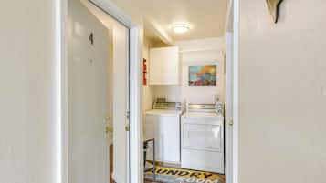 Apartemen (2 Bedrooms) | Interior