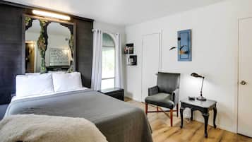 Apartment (1 Bedroom) | Interior