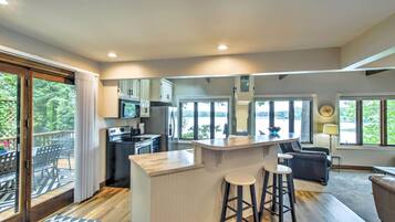 Cottage (2 Bedrooms) | Interior