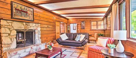 House (3 Bedrooms) | Front of property