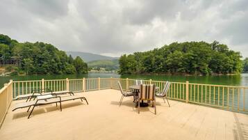 House (3 Bedrooms) | Front of property