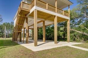 Interior - Lovely Bay St Louis Retreat w/ Dock & Canal Access (Bay St Louis)