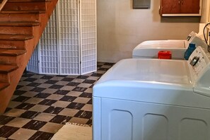 Casa (2 Bedrooms) | Interior