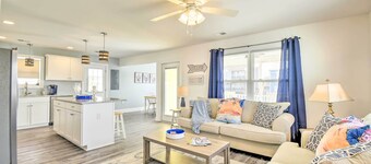 Freshly Remodeled Beach House, Steps to Shore