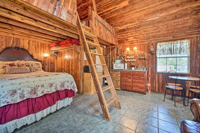 Hand-built 'black Fork Cabin 2' w/ Fire Pit!