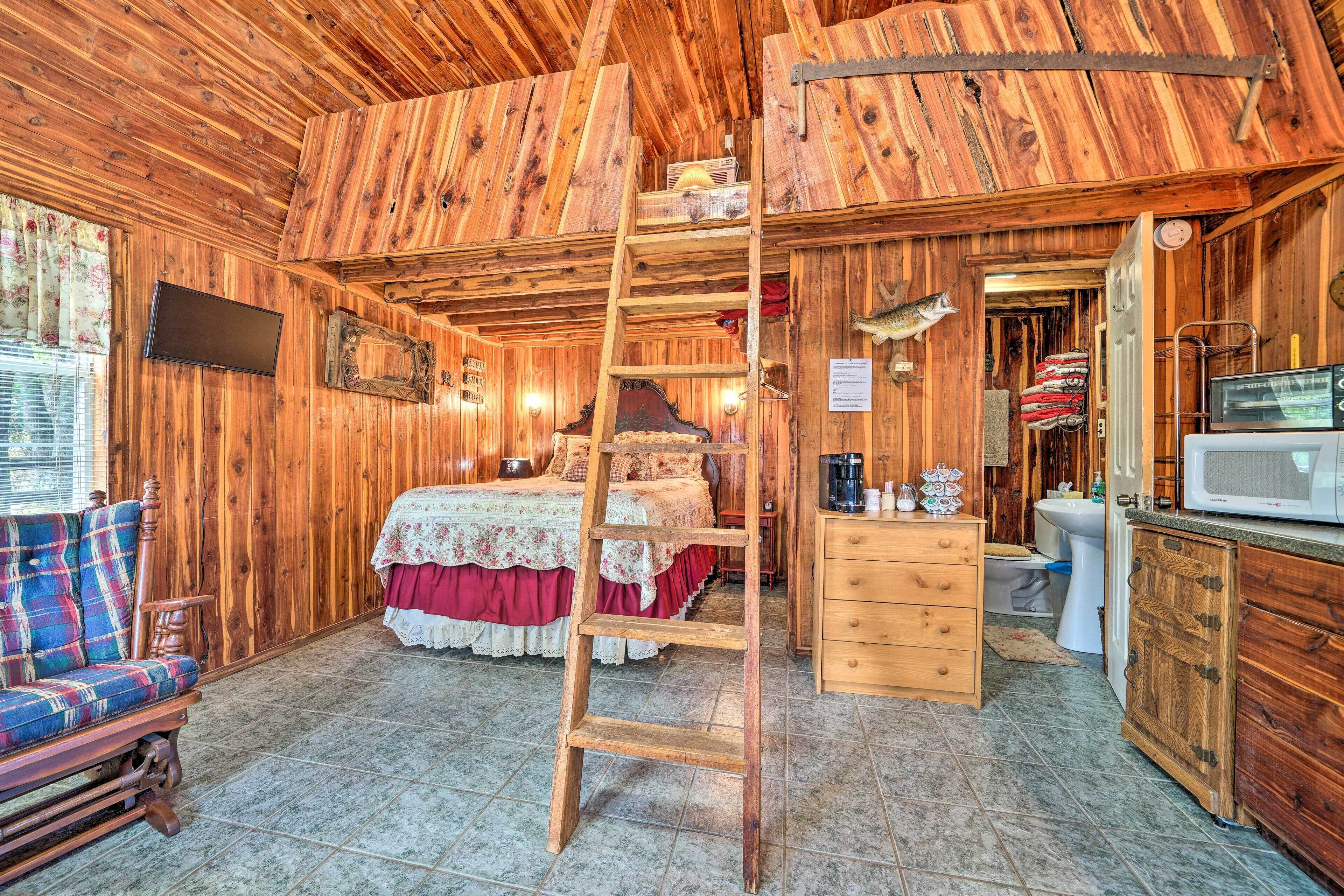 Apartment (0 Bedroom) | Interior