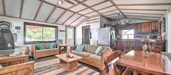 Jamestown Retreat w/ Hot Tub - Walk to Lake!