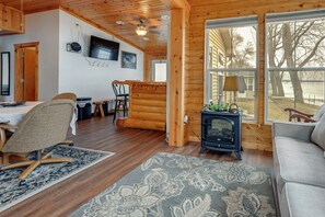 House (2 Bedrooms) | Interior - Montello Cabin on Buffalo Lake w/ Dock & Fire Pit! (Montello)