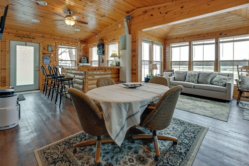 Montello Cabin on Buffalo Lake w/ Dock & Fire Pit!