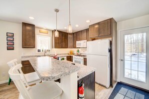 Cottage (2 Bedrooms) | Interior