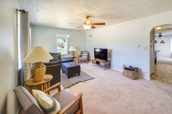 House (3 Bedrooms) | Front of property