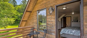 51 Mi to Mt Rainier: Mtn-view Escape on 8 Acres!