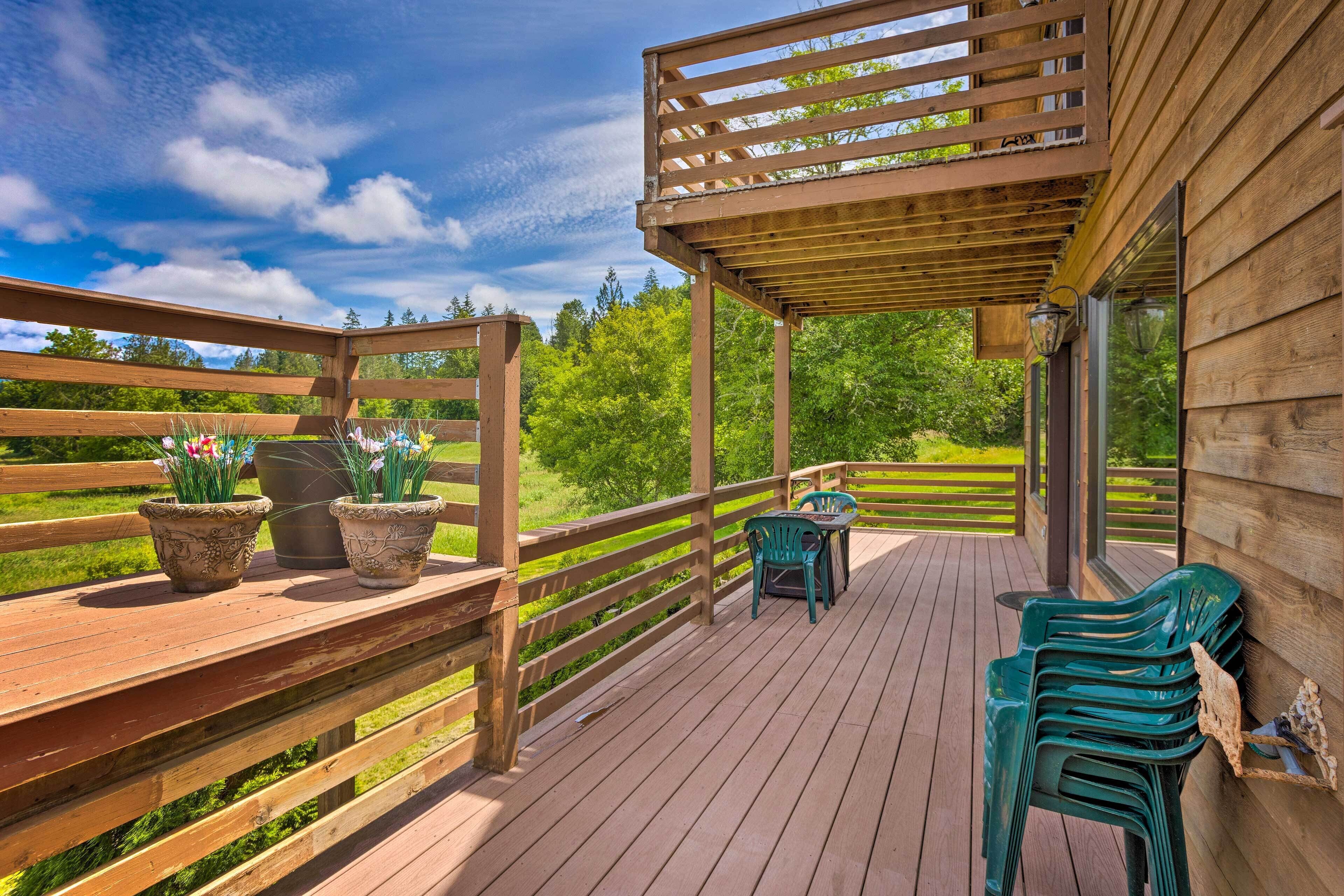 Mtn View 'randle Retreat' 39 Miles to Skiing