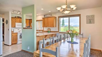 Rumah (4 Bedrooms) | Interior