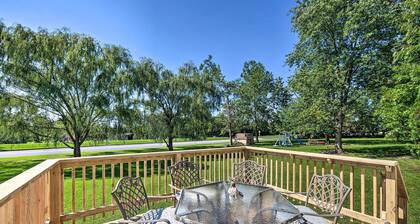 12 Mi to Hersheypark: Family Home w/ Deck!