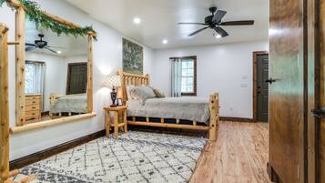 House (1 Bedroom) | Interior