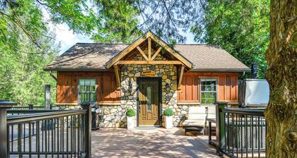 Pet-friendly Delta Cabin w/ Private Hot Tub!