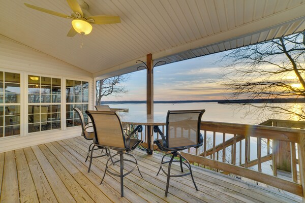Peaceful Big Sandy Home W/ Deck On Kentucky Lake! - Kentucky Lake