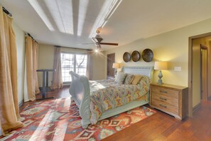 House (2 Bedrooms) | Interior - Peaceful Big Sandy Home w/ Deck on Kentucky Lake! (Big Sandy)