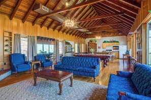 Nhà (4 Bedrooms) | Nội thất