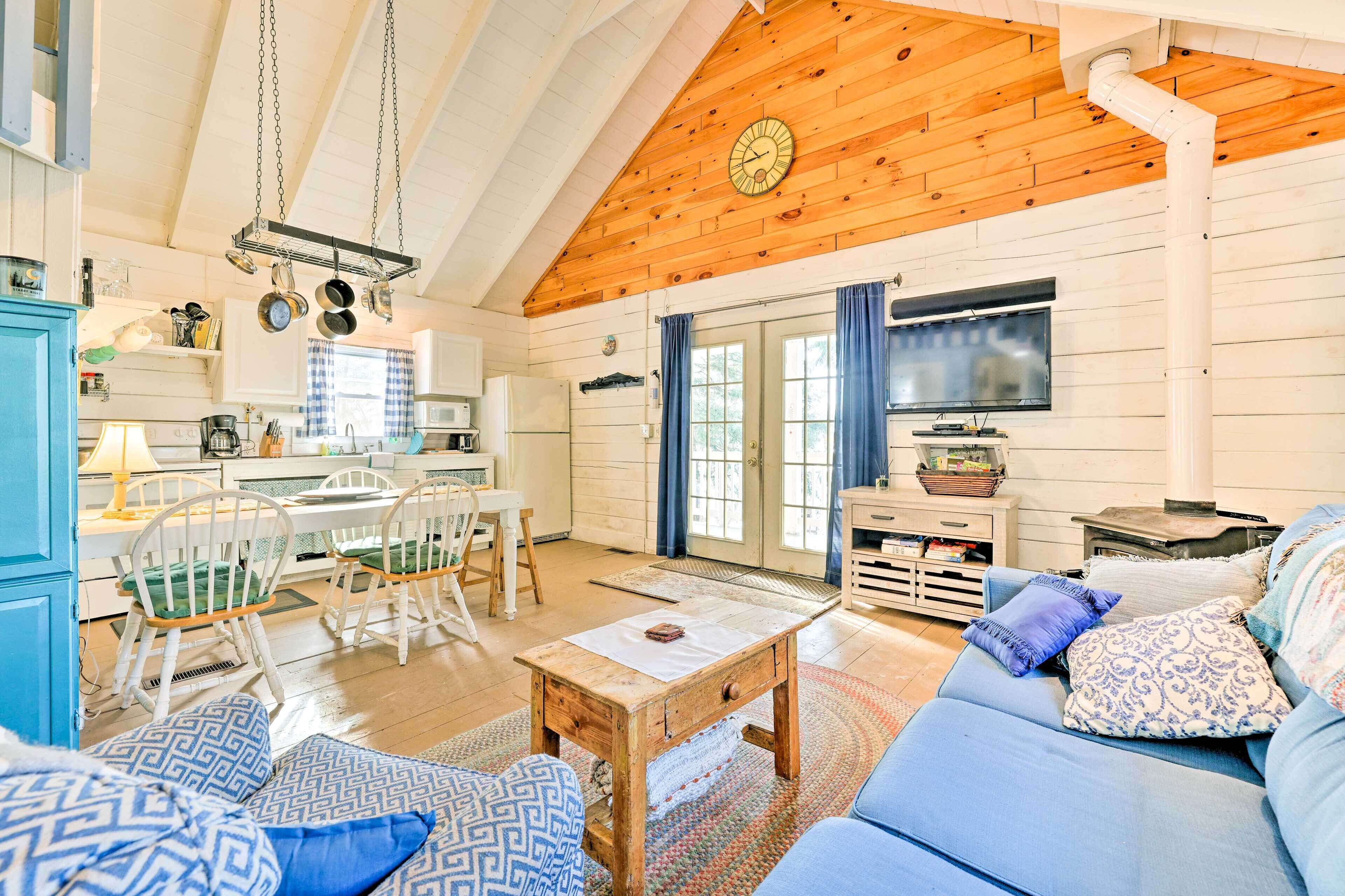 Cottage (2 Bedrooms) | Interior