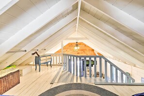 Cottage (2 Bedrooms) | Interior