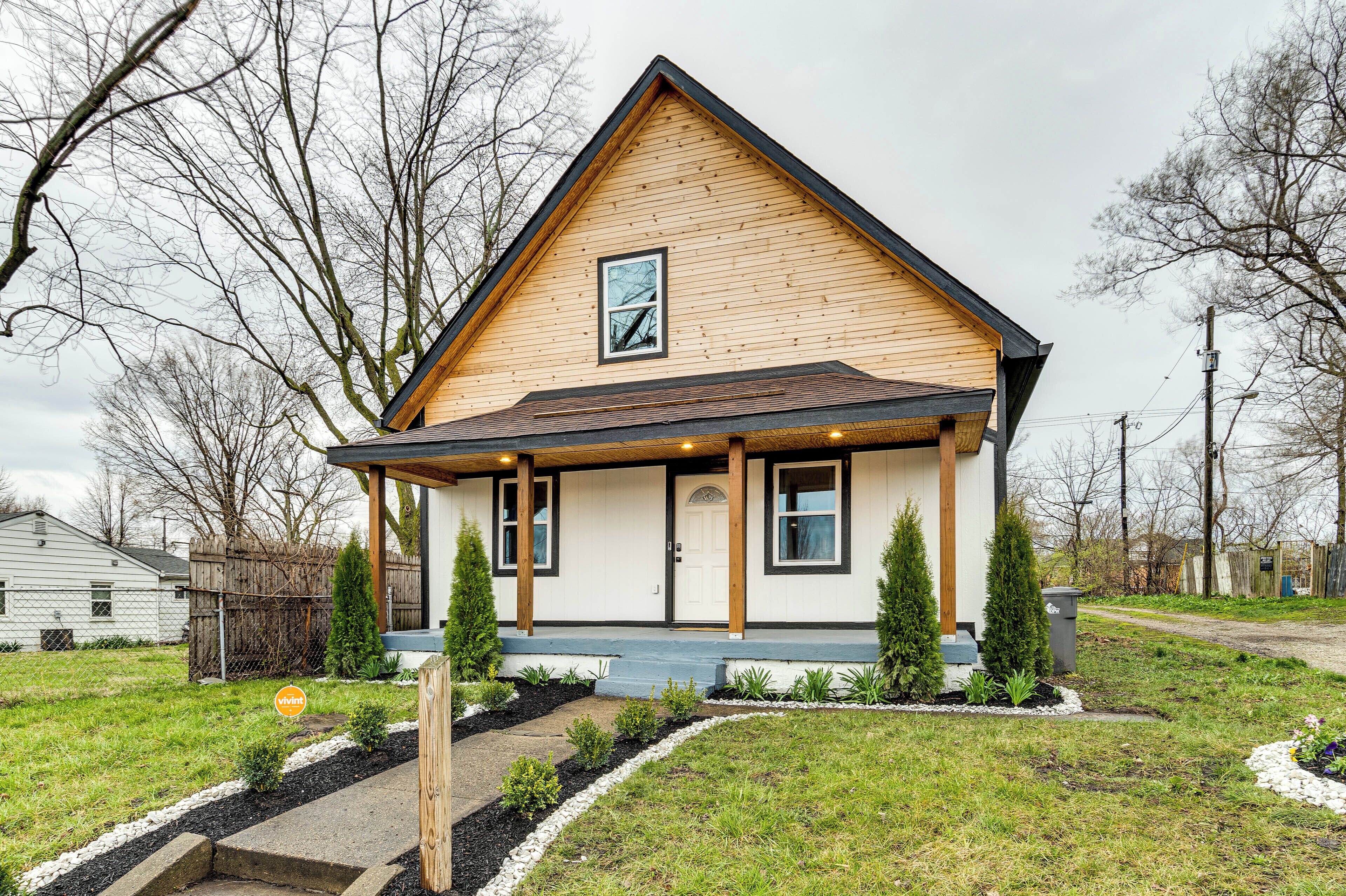 House (3 Bedrooms) | Front of property