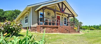 Mcalester Cottage w/ 30 Private Acres & Ponds!