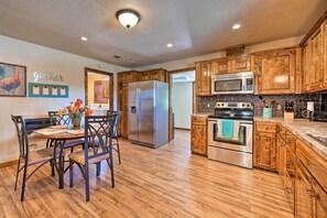 Cottage (2 Bedrooms) | Interior