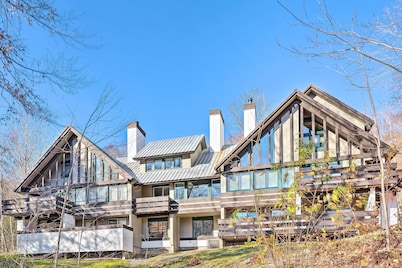 Lincoln Retreat w/ Village of Loon Amenity Access