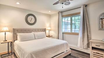 Apartment (1 Bedroom) | Interior