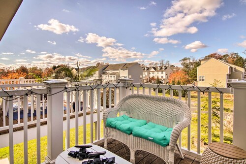 Bikes, Kayaks, Pool: Getaway 3 Mi to Bethany Beach