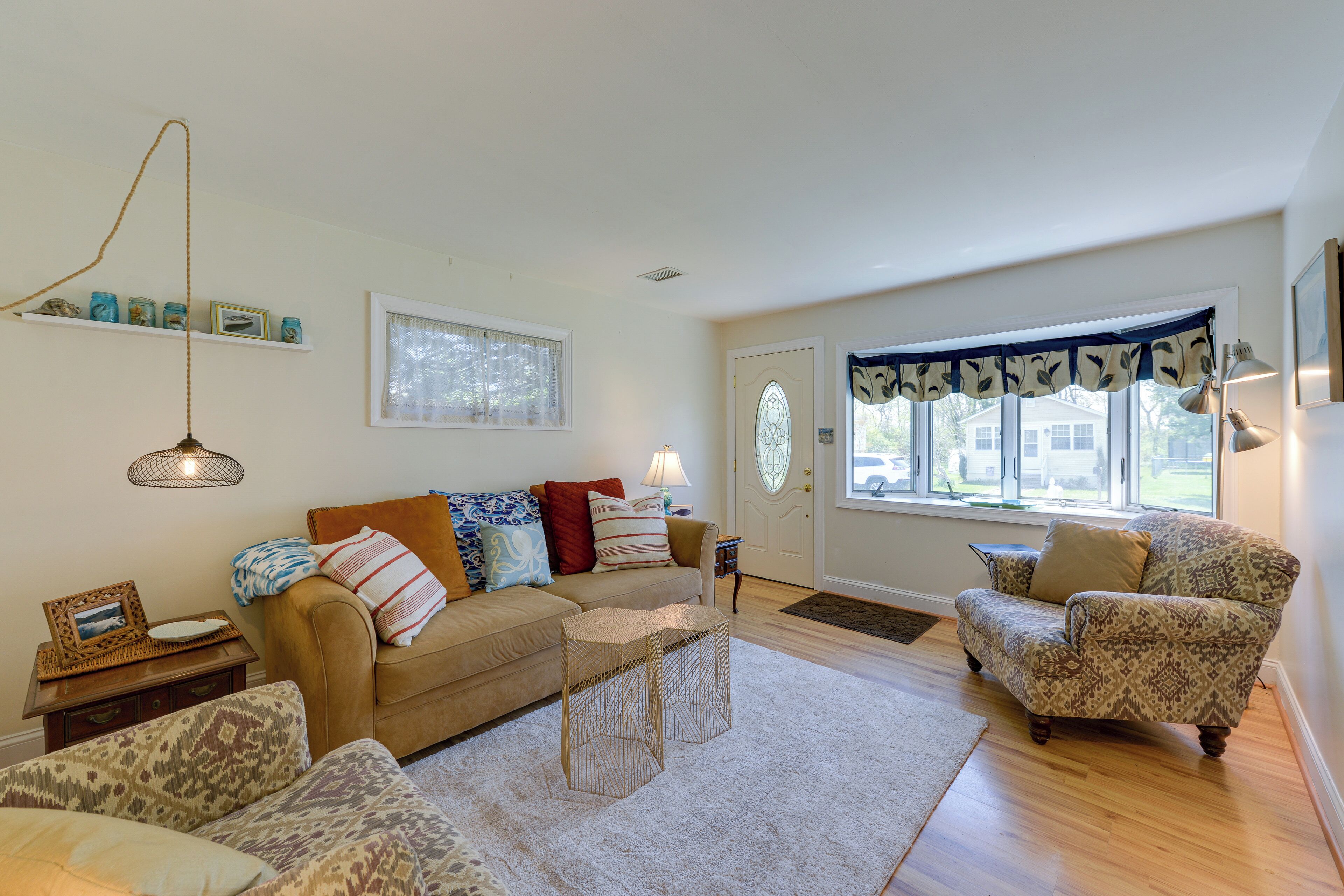 New Jersey Cottage w/ Grill - Short Walk to Beach!