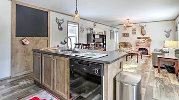 Rumah (3 Bedrooms) | Interior