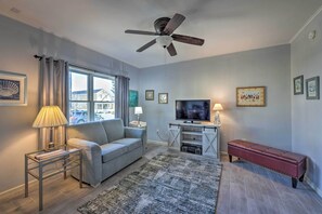Apartment (2 Bedrooms) | Front of property