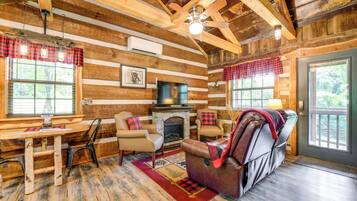 Rumah (1 Bedroom) | Interior