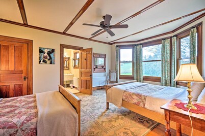 Pet-friendly Moriah Homestead w/ Fire Pit!