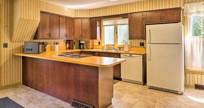 Walk to Lake Ontario: Sodus Point Family Escape