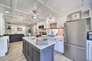 Casa (2 Bedrooms) | Interior