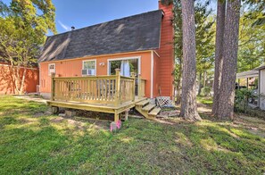 House (3 Bedrooms) | Interior - Sunny Willis Escape w/ Deck & Lake Access! (Willis)