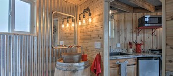 Unique Utah Tin Cabin w/ Mountain Views!