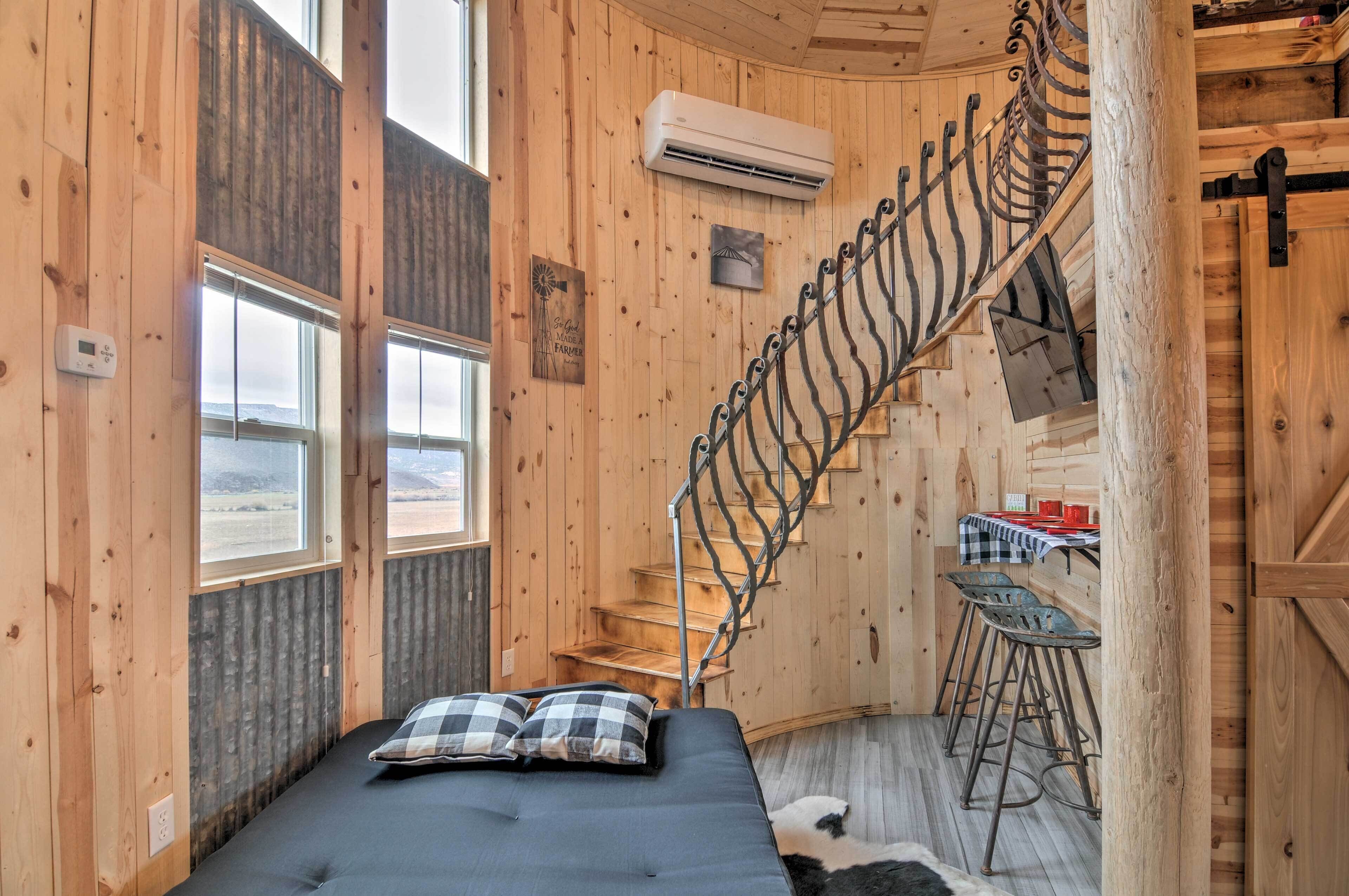 Apartment (0 Bedroom) | Interior