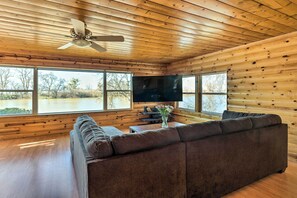 Rumah (1 Bedroom) | Interior